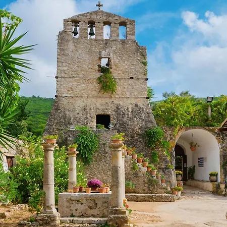 The Yiameli Collection - Levandi Villa