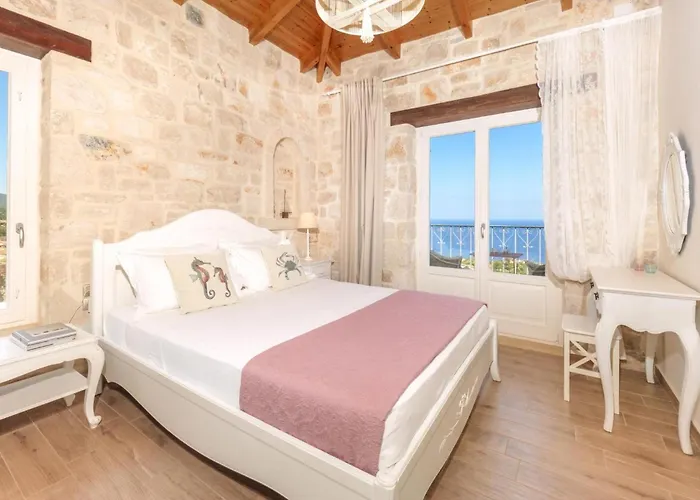 The Yiameli Collection - Levandi Zakynthos Town