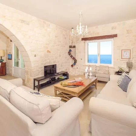 The Yiameli Collection - Levandi